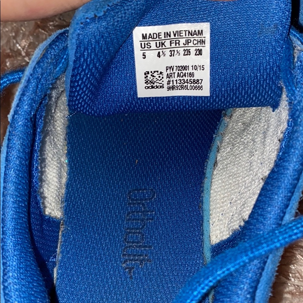 blue adidas - Picture 5 of 6